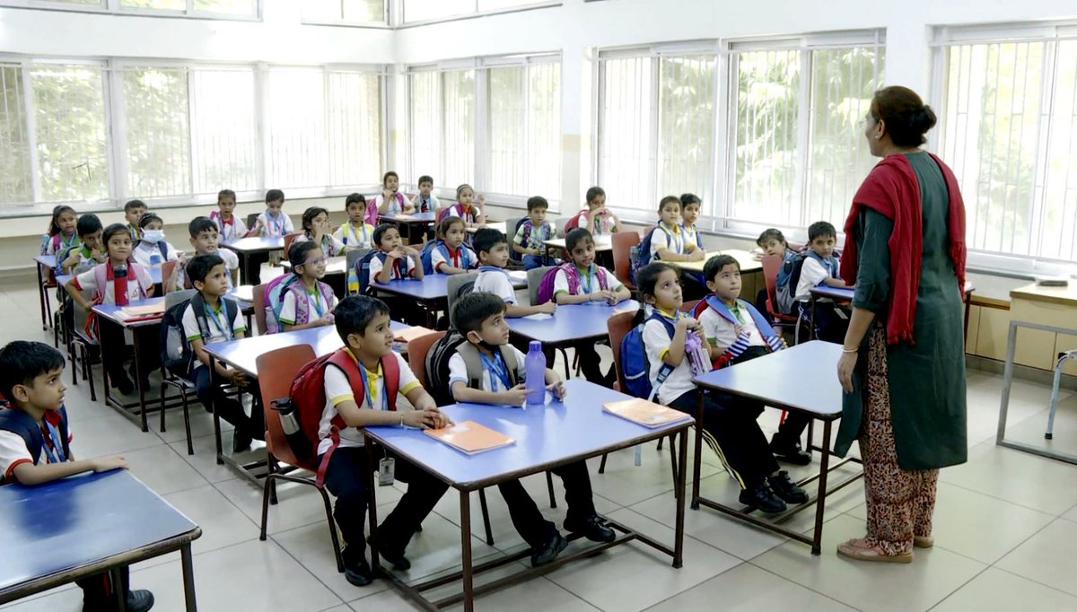 InfoGujarat's tweet photo. "રાઈટ ટુ એજ્યુકેશન એક્ટ’’ (RTE) હેઠળ રાજ્યના વિદ્યાર્થીઓ મેળવી રહ્યા છે શ્રેષ્ઠ શિક્ષણ..
મારા દીકરા અમરીષ પારેખને "રાઈટ ટુ એજ્યુકેશન એક્ટ’’ (RTE) અંતર્ગત આણંદની શ્રેષ્ઠ સ્કુલમાં એડમિશન મળતા રાજ્ય સરકારનો ખૂબ ખૂબ આભાર: માર્કન્ડ પારેખ (વિદ્યાર્થીના પિતા)
#educationtoall #gujarat https://t.co/Dx3ZarPfB3