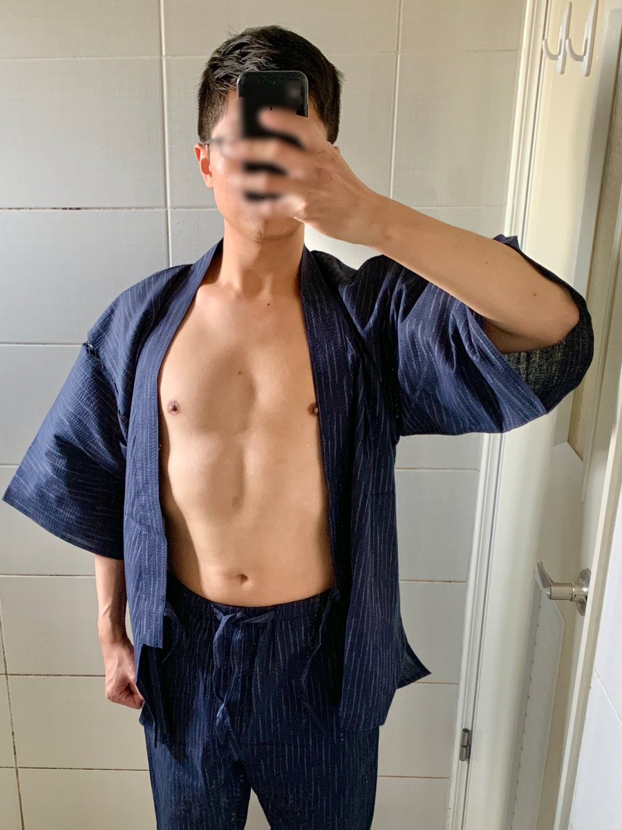 lampadua's tweet photo. 穿上甚平有種莫名的興奮感 https://t.co/LpjdIKgsgw