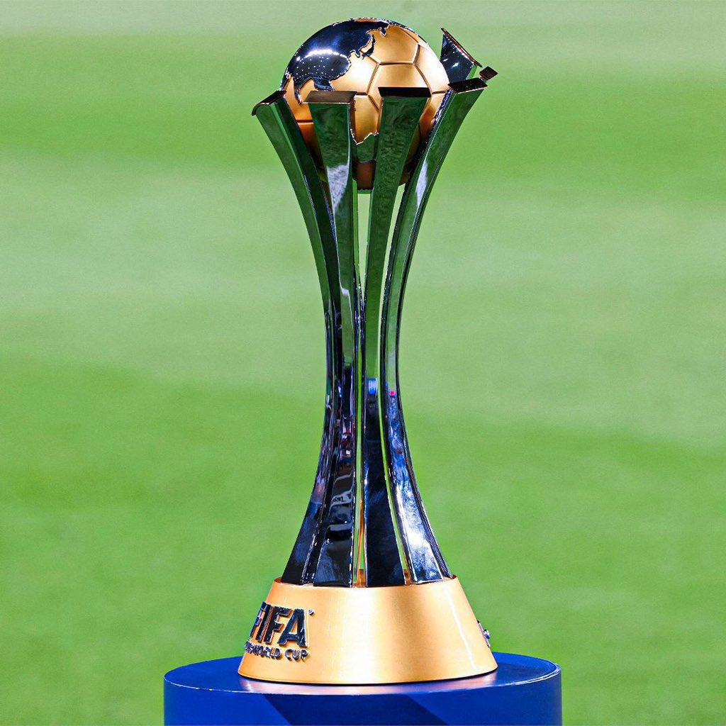 MrOsamaAskar's tweet photo. الوصول للنهائي منجز كبيييير جدا
فكونا من الشطحات تكفون وانهو الزيعييييم
رسالة لازم توصل للاعبين بعد المباراه احتفلوا بكل قوتكم ولا رجعتو كملوا احتفالات https://t.co/nJUBCP0jY8