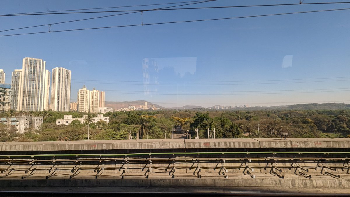 MeMumbaikar15's tweet photo. Dear #zoru you #fake #environmentalist dekh tere #aarey ki kya halat kar di builder lobby ne .… And u blaming @MMRDAOfficial for no reason https://t.co/G3ZCnwQbgQ