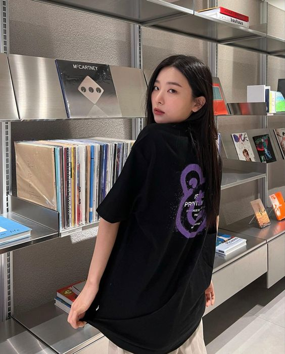 Coming on here (once in a blue moon) to say happy birthday to my girl. I know you hate it but it's always nice to celebrate with you. ☺️