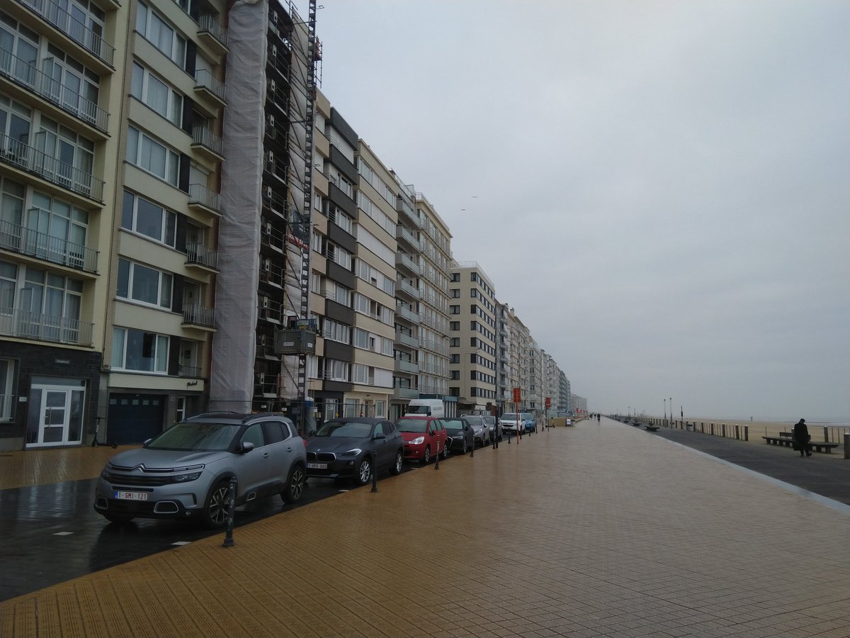 Frank van Mil tweet media