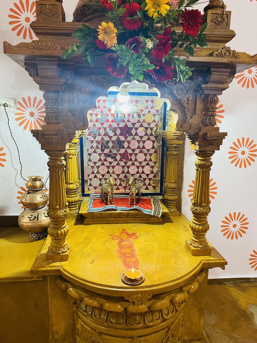 Danta_sarkar's tweet photo. शिवशक्ति धाम , वार्षिक पाटोत्सव 
.
#raghuvirvilla_palace #shivshaktidham #danta_state https://t.co/rqyh4jw3XP