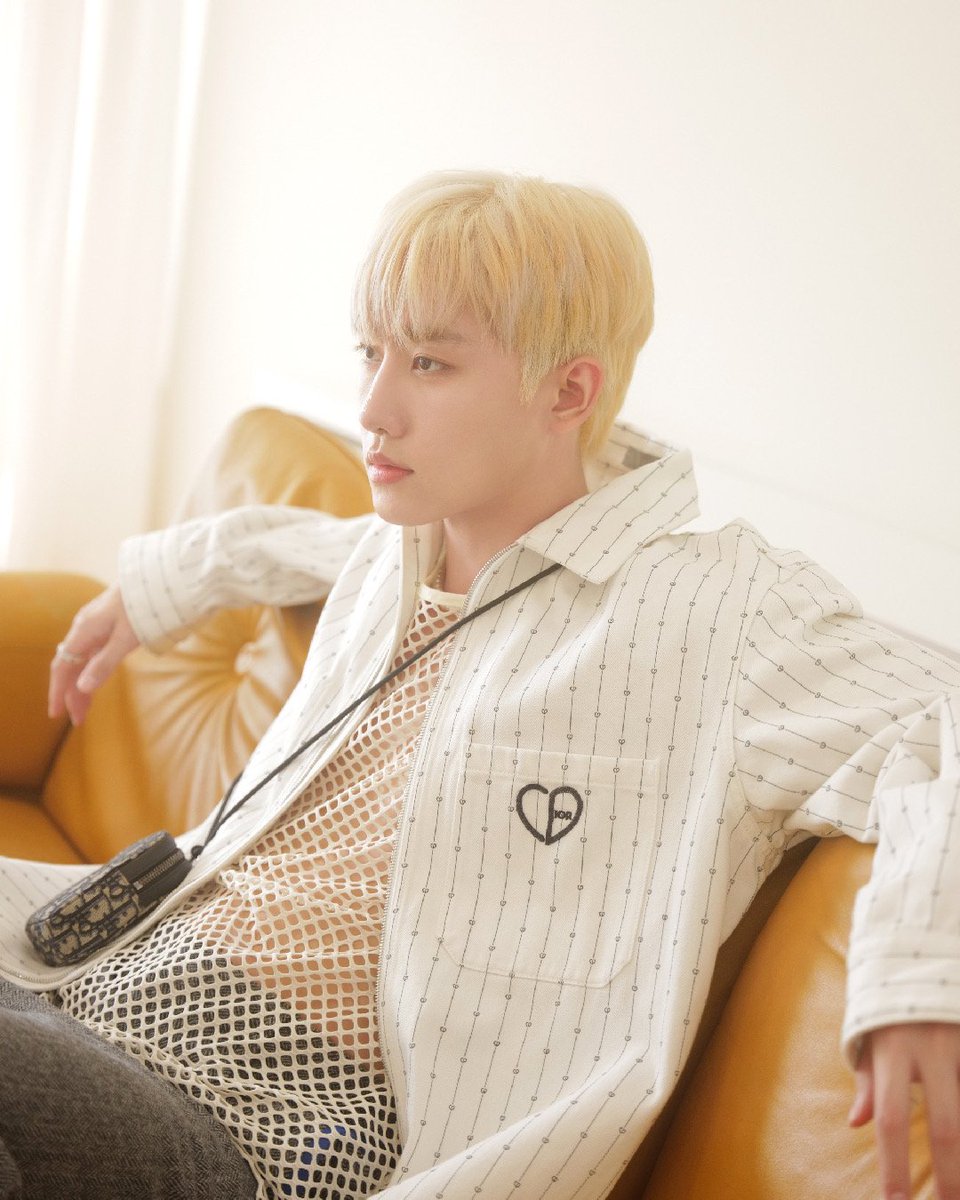 Mmarksiwat tweet media