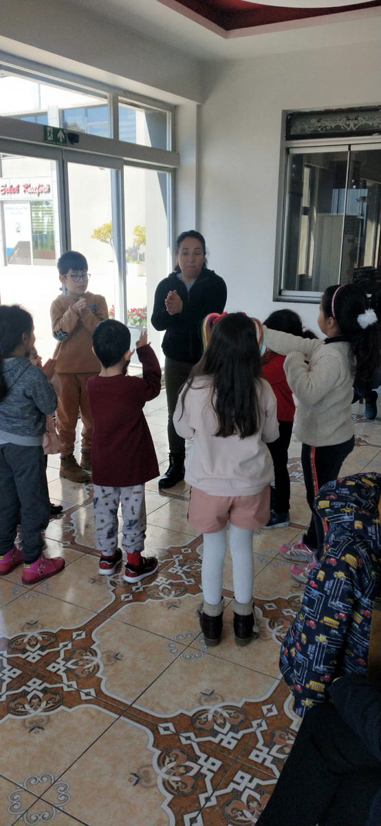 SuphiOner's tweet photo. Kurumumuzda; ücretsiz bir şekilde konaklayan depremzede vatandaşlarımızın çocuklarına, öğretmenlerimizin eşliğinde oyunlarla psikolojik destek sağlanmaktadır.@ahpehlivan53 @AdemKoca46 @BaykalBasdemir @ilhnyildirim @byergin01 @M_saglikbasin @meukurumsal @TorosMersin @MersinMEM https://t.co/zTFo5Zc9Ip
