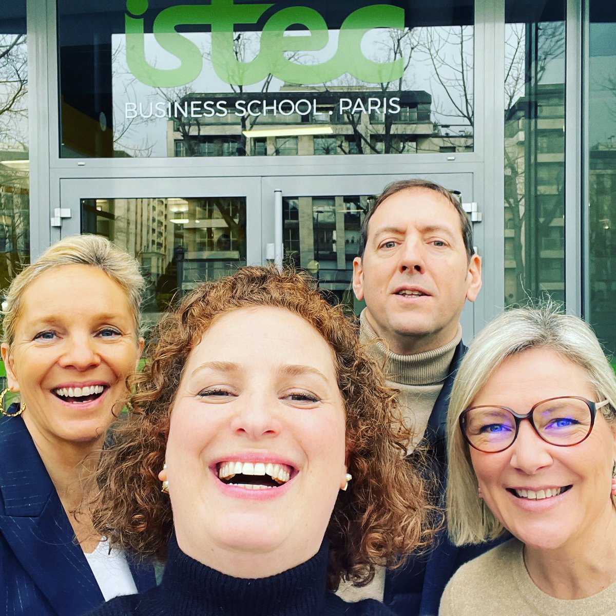 Rejoignez-nous sur le campus Jemmapes jusqu’à 17h pour nous poser toutes vos questions sur les cursus, les modalités d’admission, #parcoursup, la mobilité internationale, l’alternance &amp; l’apprentissage. #welcometoistec #businessschool #paris #bac2023