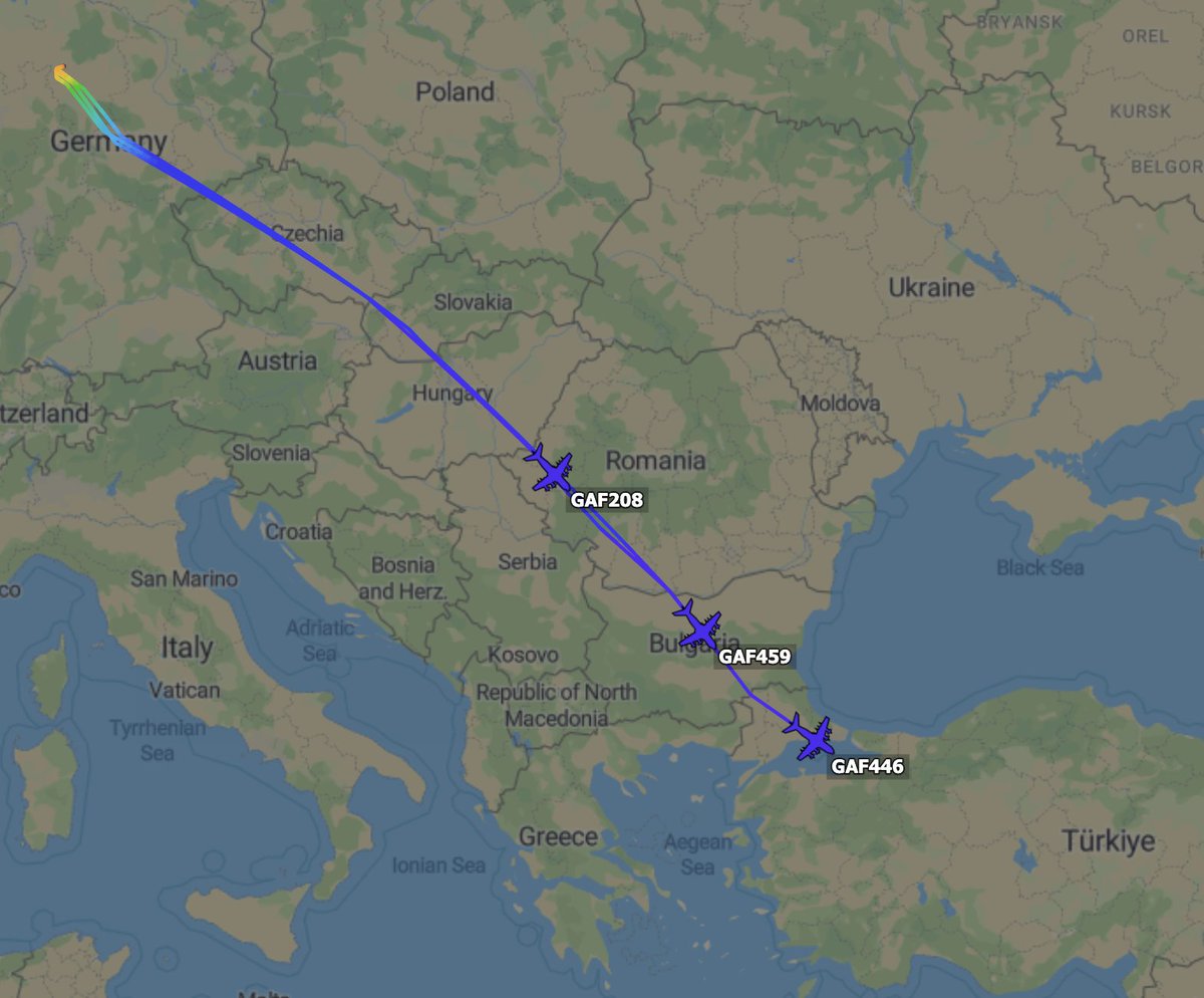 TheSnoopySnoop's tweet photo. Another three German Air Force A400M Atlas heading towards Turkey this morning
#GAF446 #3EAD63 54+39
#GAF459 #3E8B02 54+40
#GAF208 #3E91EE 54+41 https://t.co/YFhWA2orqh