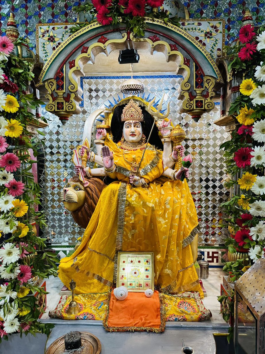 Danta_sarkar's tweet photo. शिवशक्ति धाम , वार्षिक पाटोत्सव 
.
#raghuvirvilla_palace #shivshaktidham #danta_state https://t.co/HVMpXfDzK7