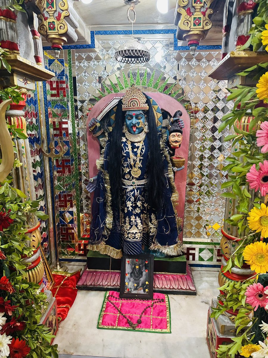 Danta_sarkar's tweet photo. शिवशक्ति धाम , वार्षिक पाटोत्सव 
.
#raghuvirvilla_palace #shivshaktidham #danta_state https://t.co/HVMpXfDzK7