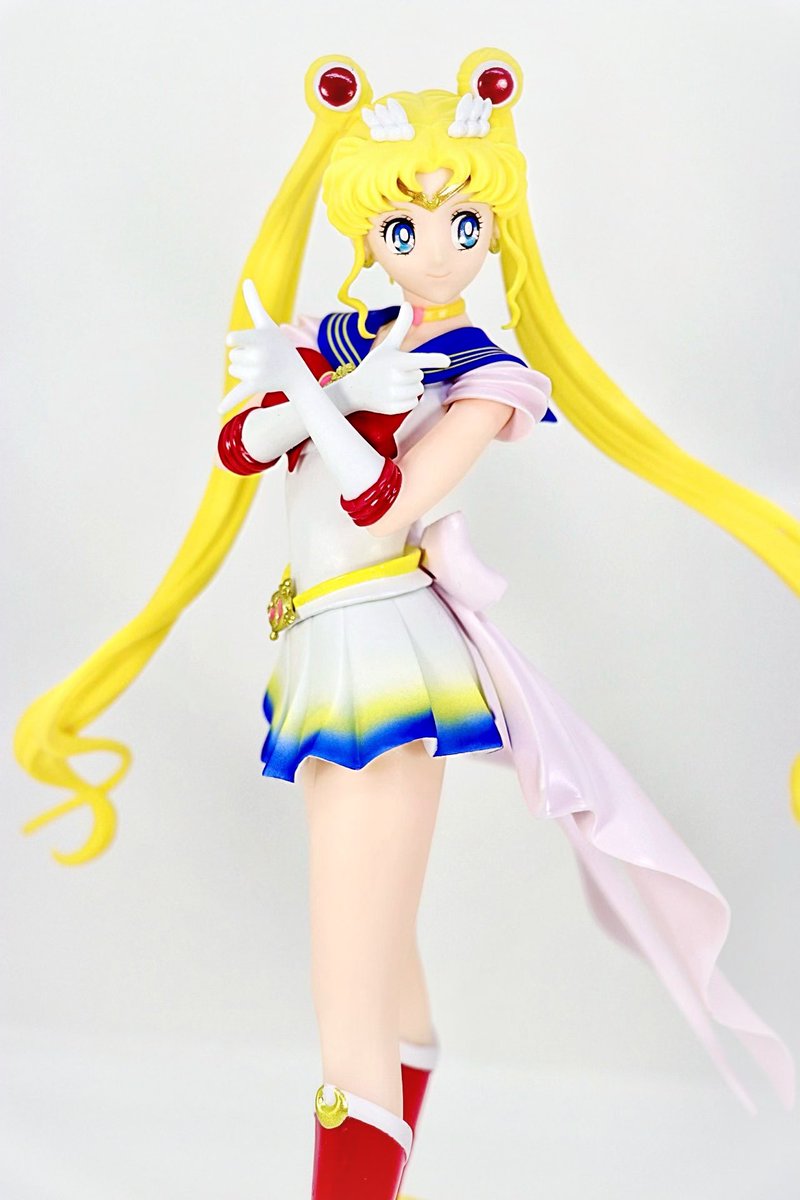 KoredouResale's tweet photo. Sailor Moon Eternal Glitter & Glamours Super Sailor Moon Figure Vers A.
Legitimate figurine from Japan.
Limited stock available.
Please DM or comment below for details.
#SailorMoon #SailorMoonFigure #AnimeFigures https://t.co/uEhz8ZrPJW
