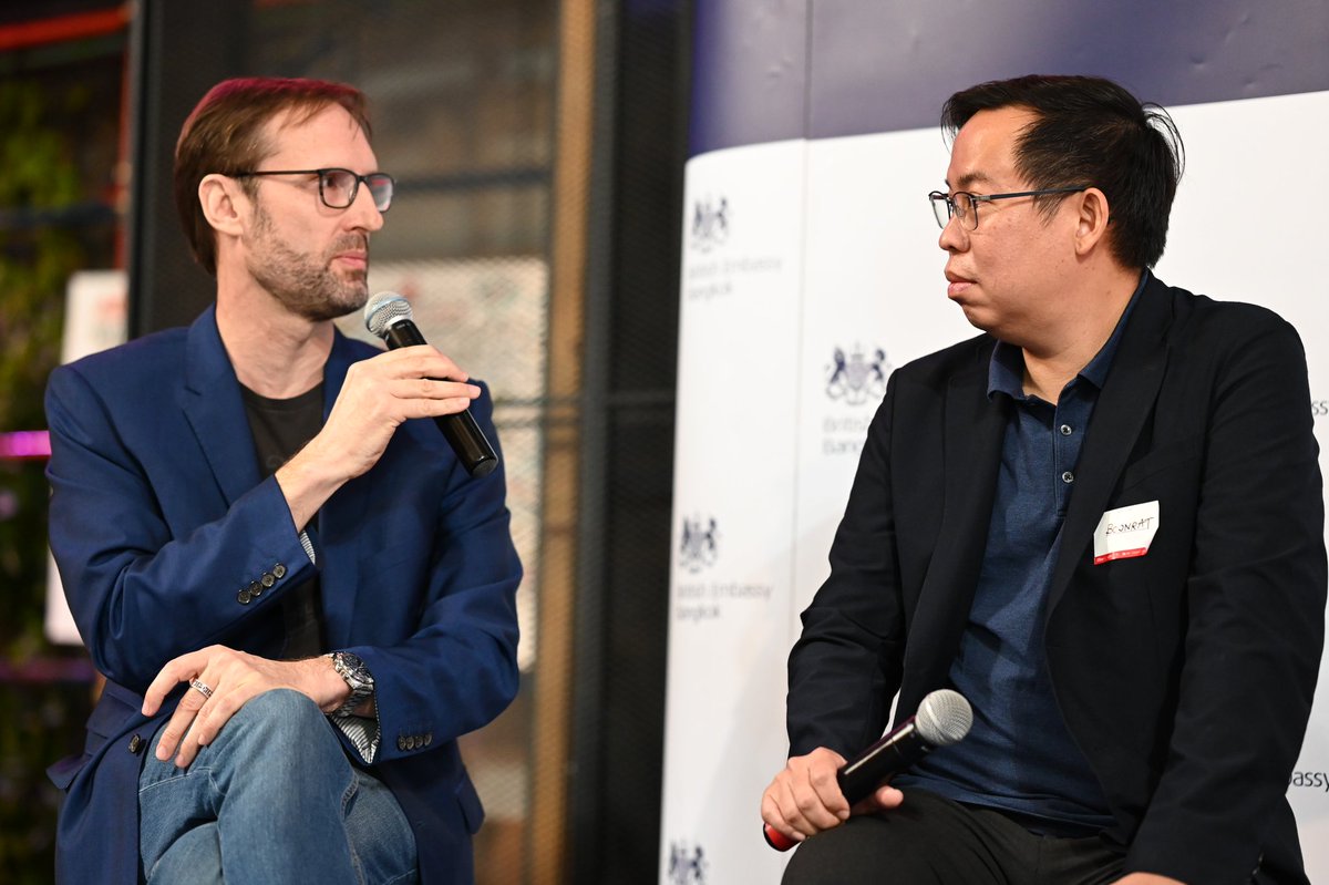 MeticulyGroup's tweet photo. #GlobalEntrepreneurPragramme (GEP) has been helping us open doors to the UK. Our CEO, Boonrat Lohwongwatana, joined a short panel discussion at the #UKScaleupGame event. 

Thank you @ukinthailand for these nice photos :)
#startup #FridayVibes https://t.co/GxzcTrsVei