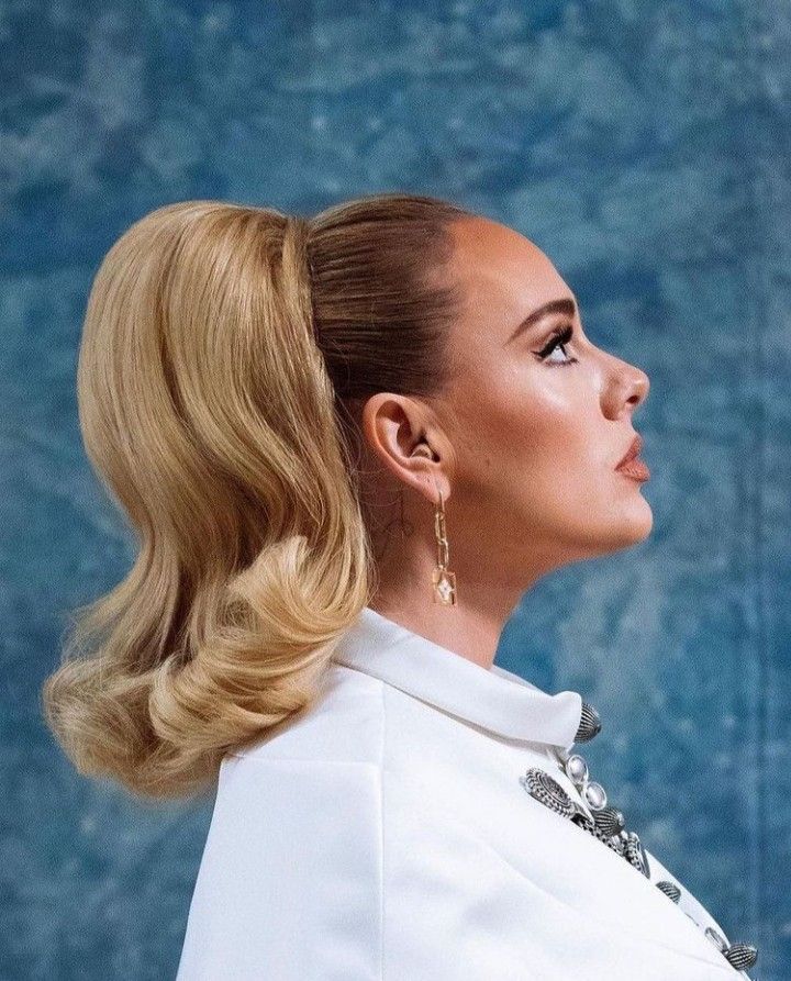 JustHoldOn_30's tweet photo. Así inicio //. Así terminó
#WeekendWithAdele
#weekend11
@Adele @AdeleAccess
#OhMyGod 🍎 https://t.co/Www9QVTP0p