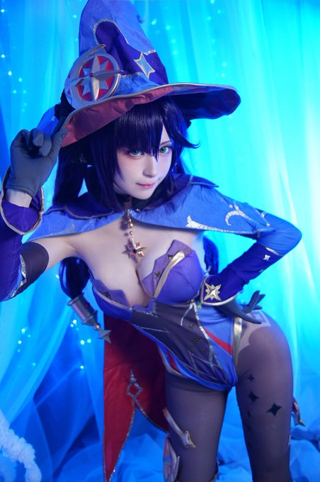 Twitterのコスプレ画像32