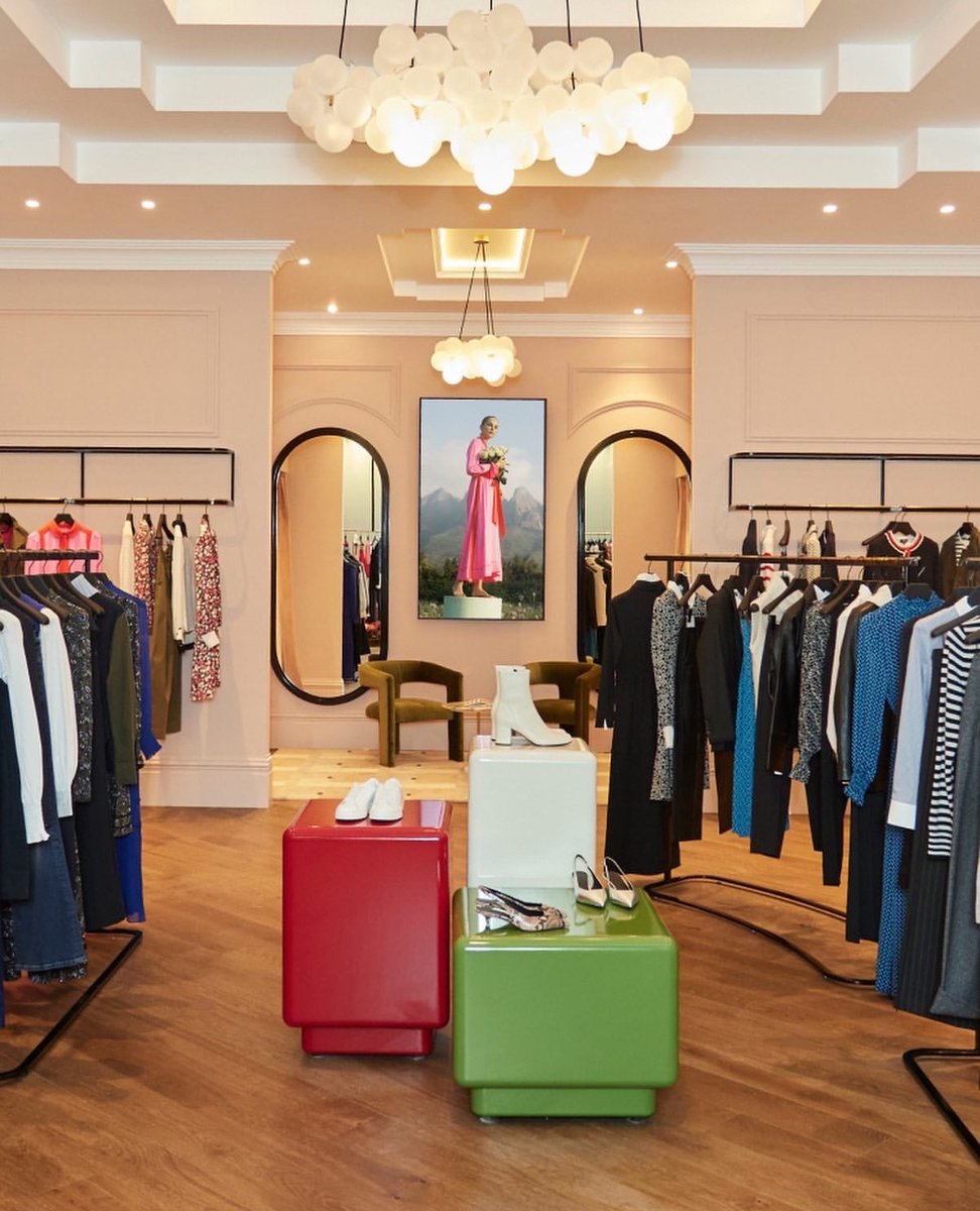 BatterseaPwrStn's tweet image. New opening alert! ⚡ 

It’s time to start shopping for your new season wardrobe as British womenswear label ME+EM has landed in Turbine Hall A. The stunning new boutique offers versatile pieces for work, weekend and everything in between.

#BatterseaPowerStation #MEANDEM