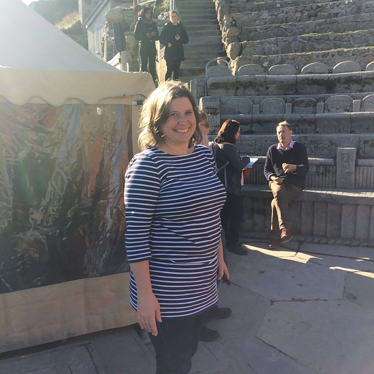 Weather_Extreme's tweet photo. Shout out to my pal @sarahdavies_sjd on #internationalwomenandgirlsinscienceday - happiest of days with our play @minacktheatre a few years ago! https://t.co/R5y7JGYooW