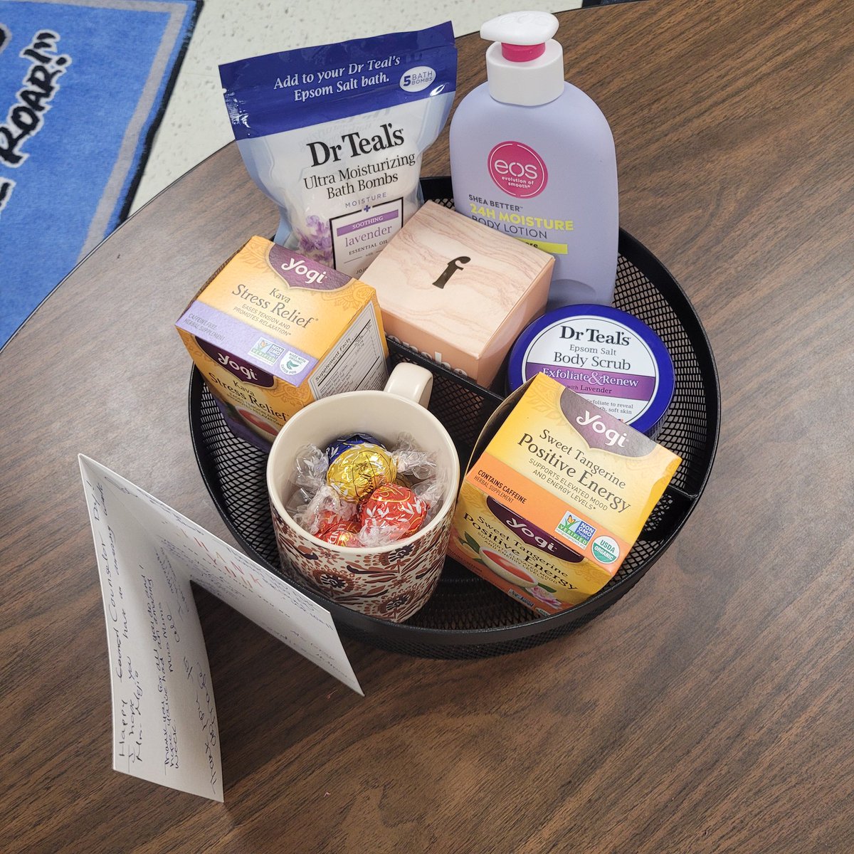 Tammy H. tweet media