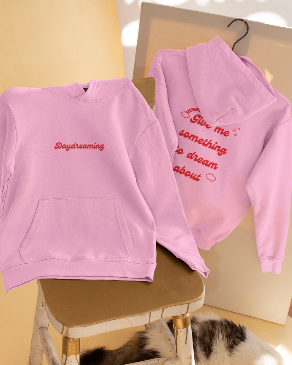 blendedcherryco's tweet photo. Our Daydreaming hoodie has been very popular this week!🌈✨

Available in Pink &amp; Red or Black &amp; Pink❤️💗🖤

#harrystyles #harrystylesmerch #harrystylesgrammys #hslot #hslot2023 #harryshouse #harryshousemerch https://t.co/pYhcJjoYrn