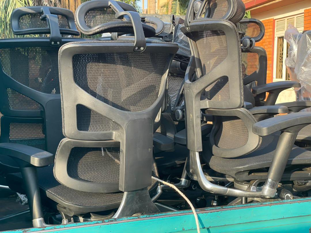 relonuganda's tweet photo. As part of the #STRACofRLOs supported by @hiltonfound, #RELON purchased 17 office chairs to support its daily operations. Thank you so much @hiltonfound for your tremendous support to realize the localization agenda. https://t.co/UkEFWHT4Ae