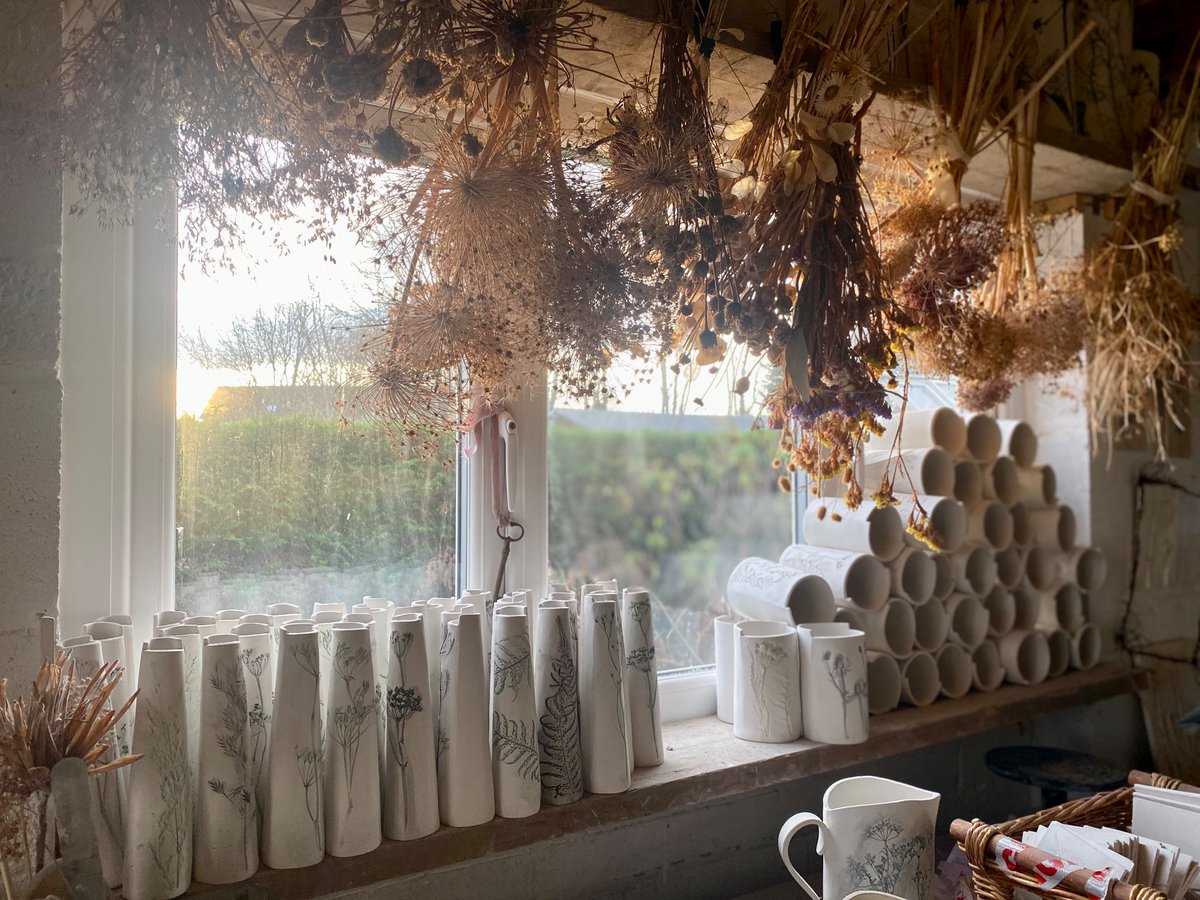 CeramicBotanist's tweet photo. Just 100 days until I will be exhibiting at the RHS Chelsea flower show for the first time. It’s going to be a few busy months ahead. @The_RHS 
#rhschelseaflowershow #chestermaker #chester #chesterartist #botanical #ceramics https://t.co/4IKZJ1qjDM