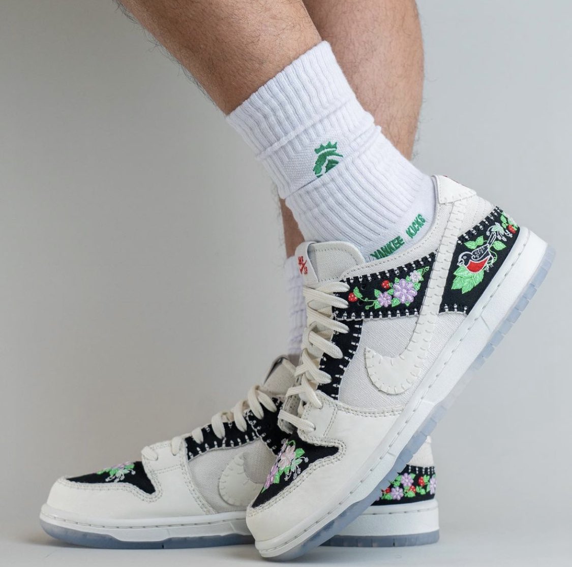 Sneakerologue's tweet image. Nike SB Dunk Low Decon “N7” portée !