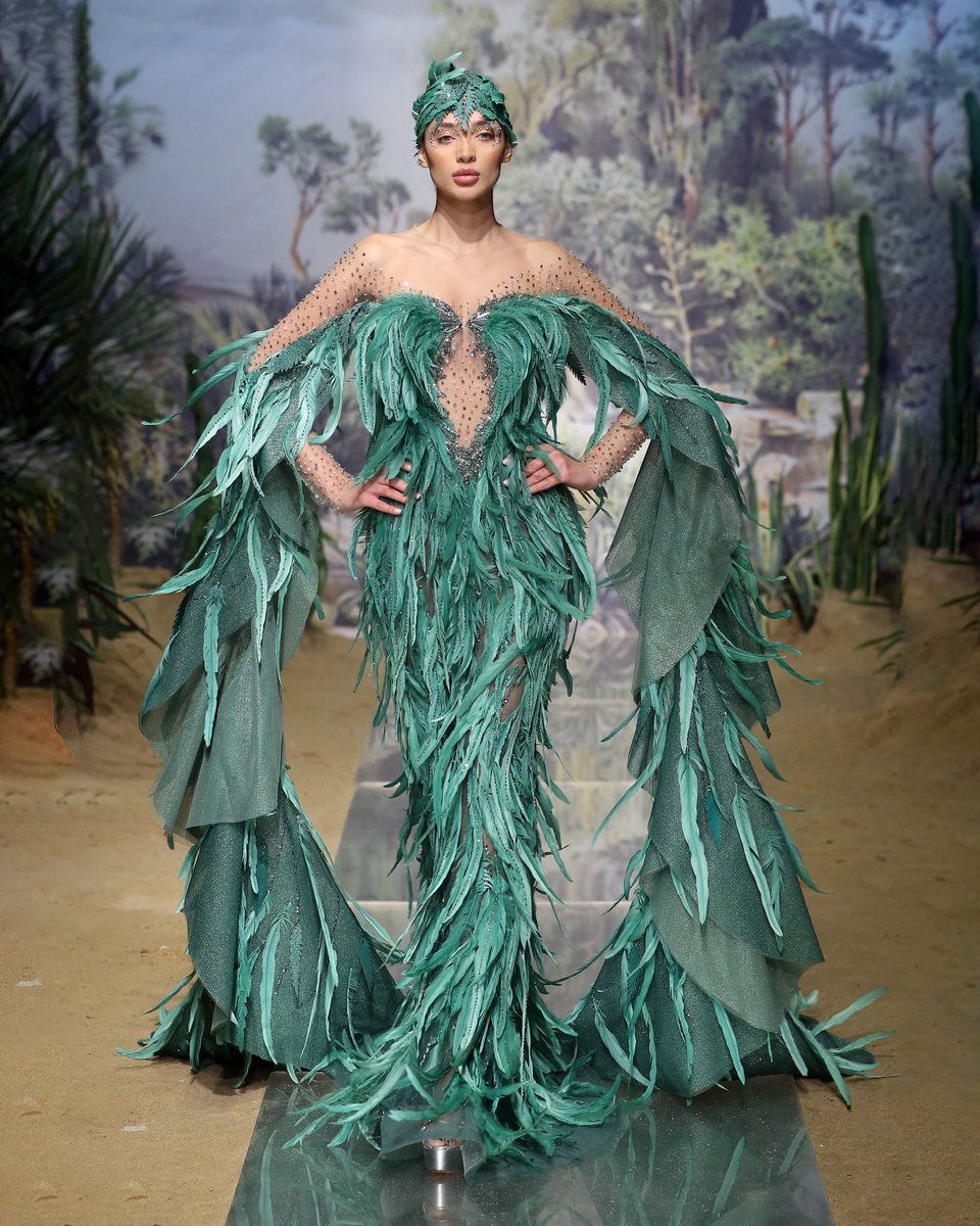ZiadNakadWorld's tweet photo. Ziad Nakad Spring Summer 2023 Couture Collection ~ * Flora *
#ZiadNakad #Flora #ZNSS23 #ZN #SS23 #ZiadNakadCouture #Couture #HauteCouture #PFW #ParisFashionWeek #SpringSummer #Fashiondesigner https://t.co/25dFvnKwyX