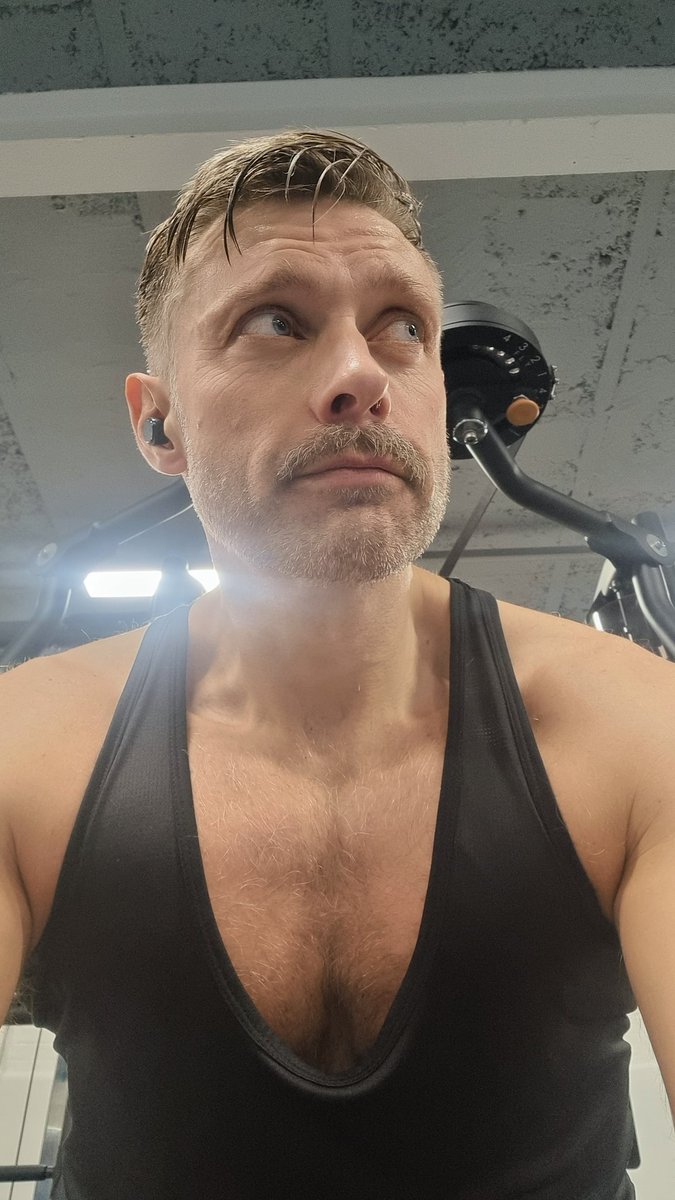 Alan Turkington - The Warden in #CRONOSNewDawn tweet media