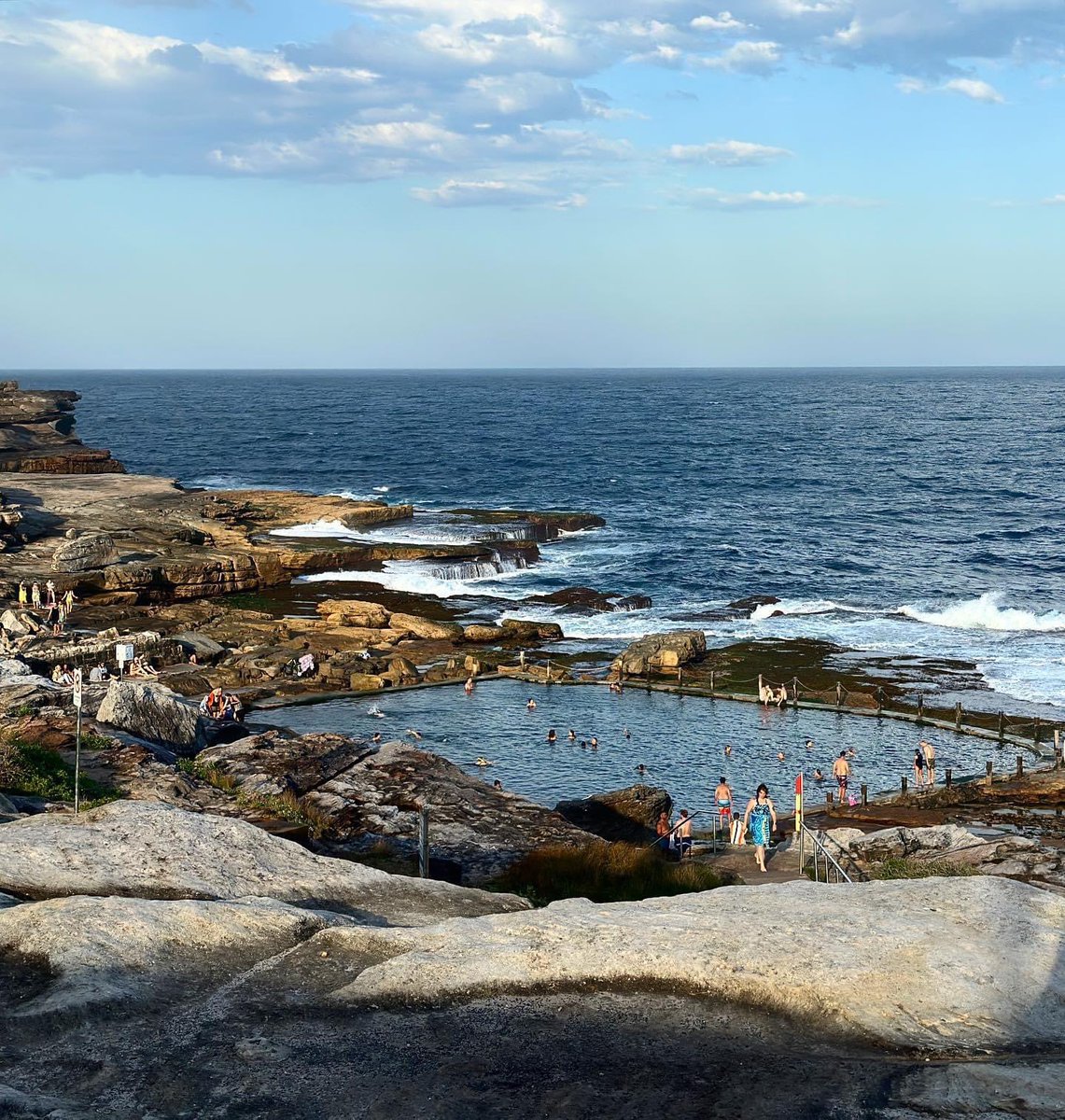 drruthmitchell's tweet photo. Perfect day for it. A soak in the saltwater at Mahon Pool. #swim #swimming #saturday #oceanswim #oceanpools #oceanpoolsofsydney #placesweswim #saltwater #gadigalland https://t.co/Ey4UHukzFA