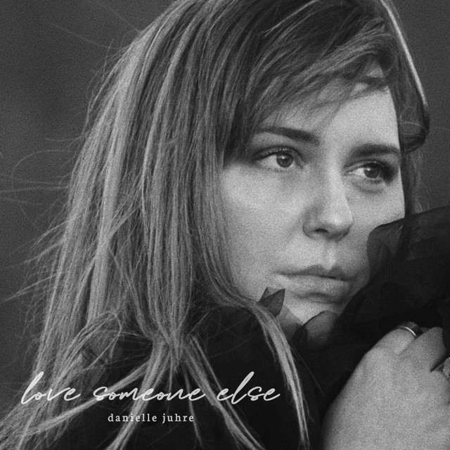 🎵 NEW TO THE ALFITUDE.COM A-LIST!

🇬🇧 Moss Kena &amp; SUPER-Hi - Light It Up
🇺🇸 Danielle Juhre - Love Someone Else

🔀 Play open.spotify.com/playlist/3s3Vb… 

#NewMusic #SpotifyPlaylist <a href="/MossKena/">Moss Kena</a> @iamdaniellej <a href="/wearesuperhi/">SUPER-Hi</a>