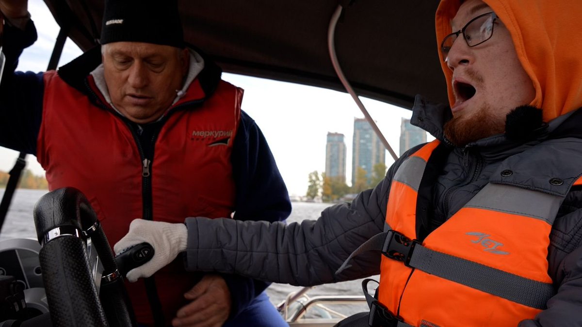 Dipping my toes into the world of #Entrepreneurship &amp; realizing is like swimming in the ocean without a life jacket and my co-founders are my life boats 🙏🌊❤️ 

#StartupLife #startup