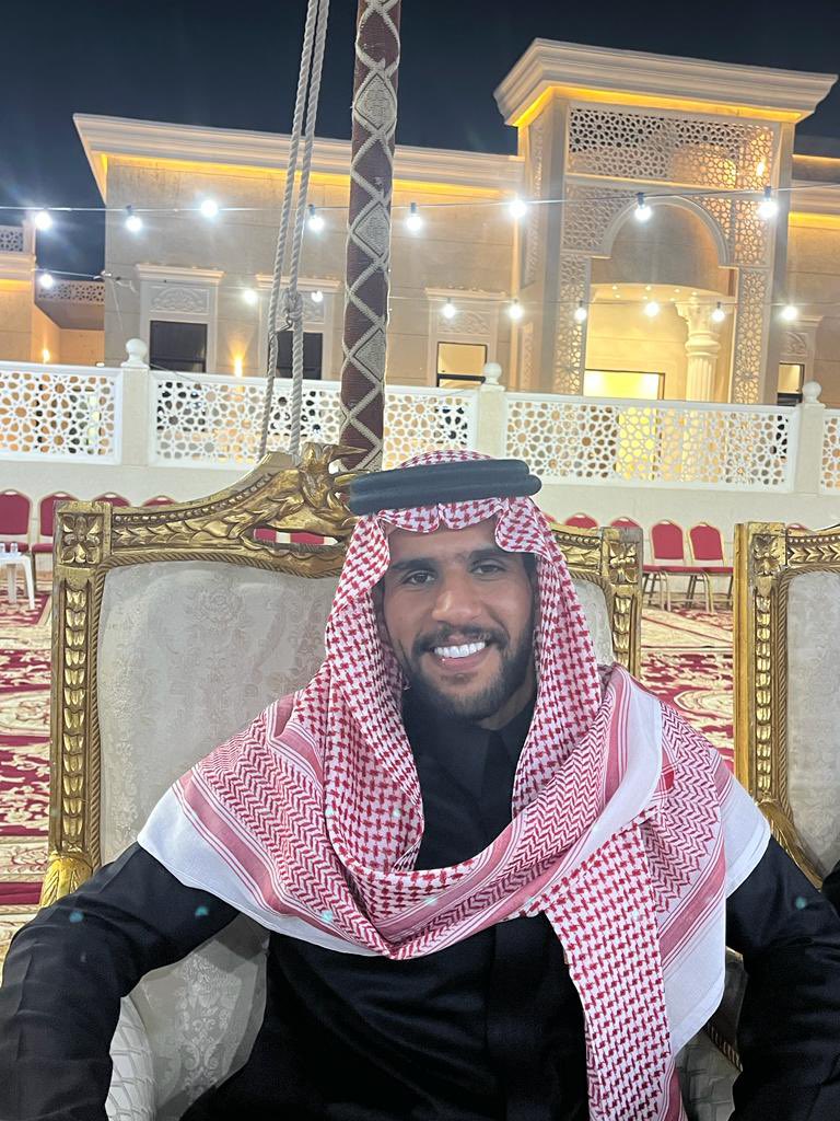 ملتقى آل شرفي tweet media