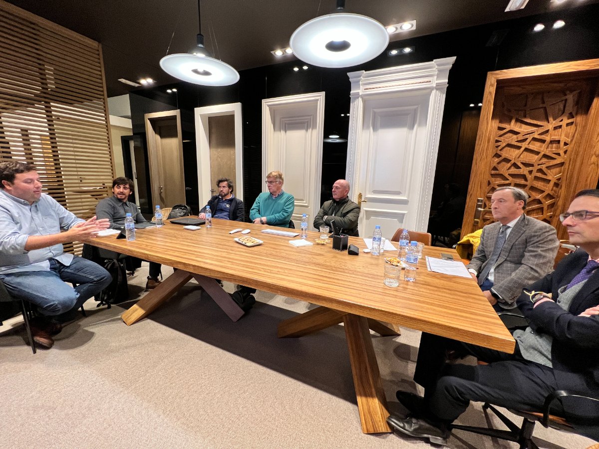 DOM3_'s tweet image. 🤝🏽En la Asociación DOM3 hemos vuelto a tener nuestra asamblea general y planificar la estrategia a seguir para continuar poniendo en valor el mercado residencial de alta gama.

¡Seguimos trabajando! 

dome3.es