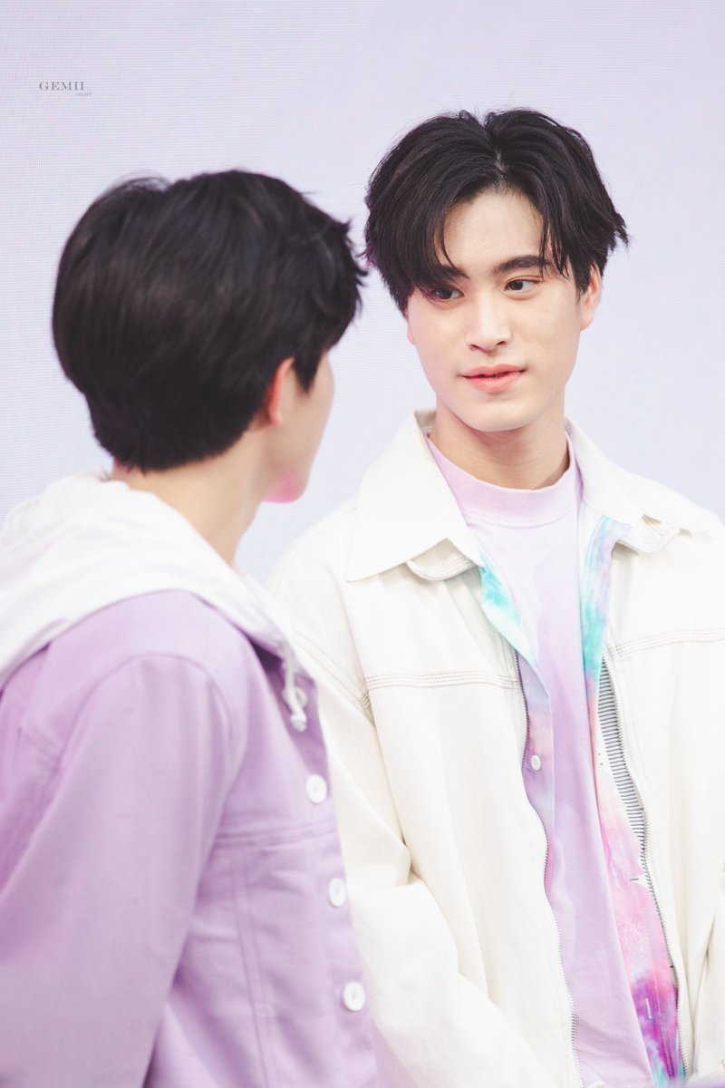 ลุงง่วงงงง.แอทลาสคัม16กพ on Twitter: "RT @opel_zuza: โฟร์ทไม่เขินจริงดิ ...