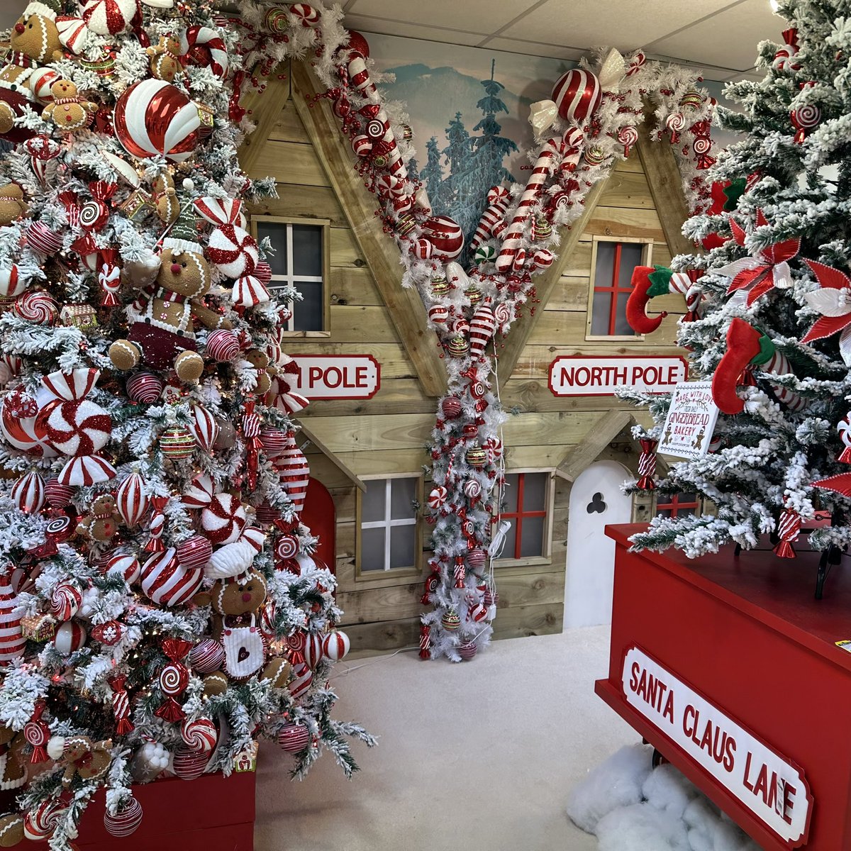 Festive_UK's tweet photo. Our Enfield showroom is now open by appointment, call today to book. https://t.co/AckhaIqcPG