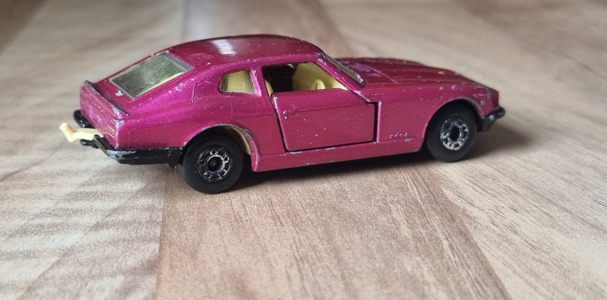 WeLoveDiecast's tweet photo. Not had anything from the local charity shops for ages, this was a nice surprise for just £1. #WeLoveDiecast #Matchbox #MatchboxLesney #MatchboxSuperfast #Datsun #CharityShop #Diecast #ToyCar https://t.co/DaV0dKv3AW