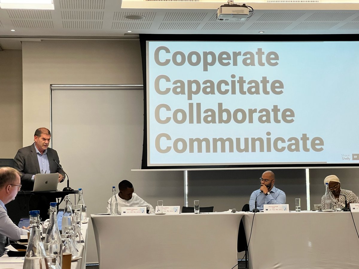 globalcdp's tweet image. The role of #CivilSociety in evidence-based drug policy in Eastern &amp;amp; Southern Africa: @shaunshelly shares some principles of effective engagement - inviting civil society to inspire curiosity, persistently ask &quot;why&quot; and involve #PWUD.  #DrugPolicy