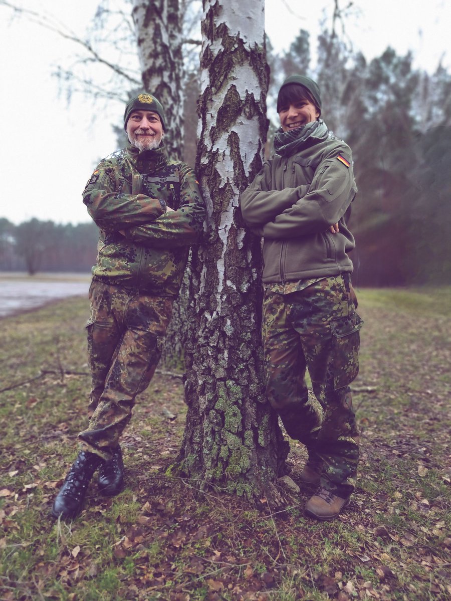MichaelMMey1's tweet photo. Team Navy
Das gesamte Wochenende Ausbildung als medizinischer Ersthelfer durch die RAG Sanitätsdienst Brandenburg. 
Danke an die #Reserve dass sie diese wichtige Ausbildung sicherstellt.
@DieReserve @SanDstBw @ElliChrist1701 https://t.co/gLfdAvmCLs