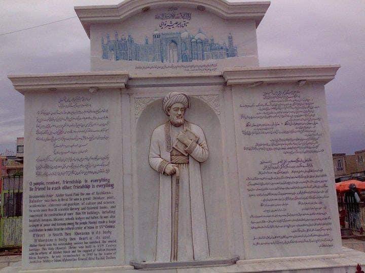 MohebMudessir's tweet image. Taliban in Balkh province🇦🇫 has destroyed the statue of Ali-Shir #Navai /#Navoi, a 16th century Timurid poet, writer, statesman, linguist &amp;amp; founder of the Mazar-e-Sharif city. I wonder the reaction of the government of #Uzbekistan as one of the regional supporter of Taliban🤔