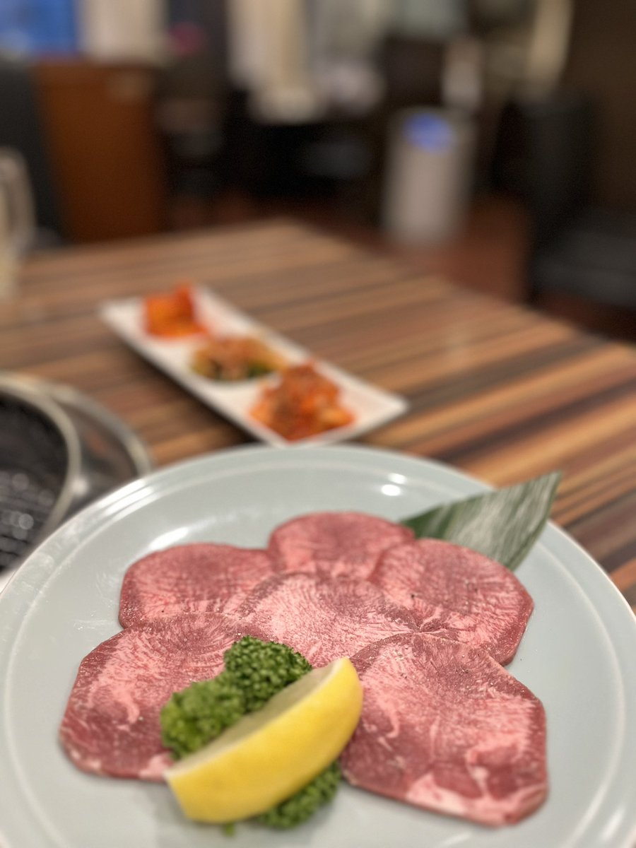 domperipink's tweet photo. 山形牛北山さんへ
西宮のはばタンpayで特選美しいお肉をいただきました😋
お腹いっぱいでシャトーブリアンまでいきつかなかったのが心残り
チヂミも食べきれなかった分はお持ち帰りに😊
ご馳走さまでした〜😋
珍しくデザート���べず帰宅（笑） https://t.co/9rUjD0p9yC