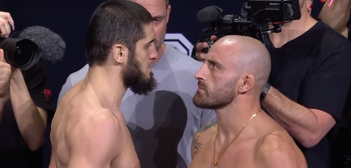 NationCrossfire's tweet photo. .@MAKHACHEVMMA  or @alexvolkanovski ? https://t.co/EO26zJZNk7 #ufc284 #ufc #mma #ufcperth #australia https://t.co/TFdZlBWaLz