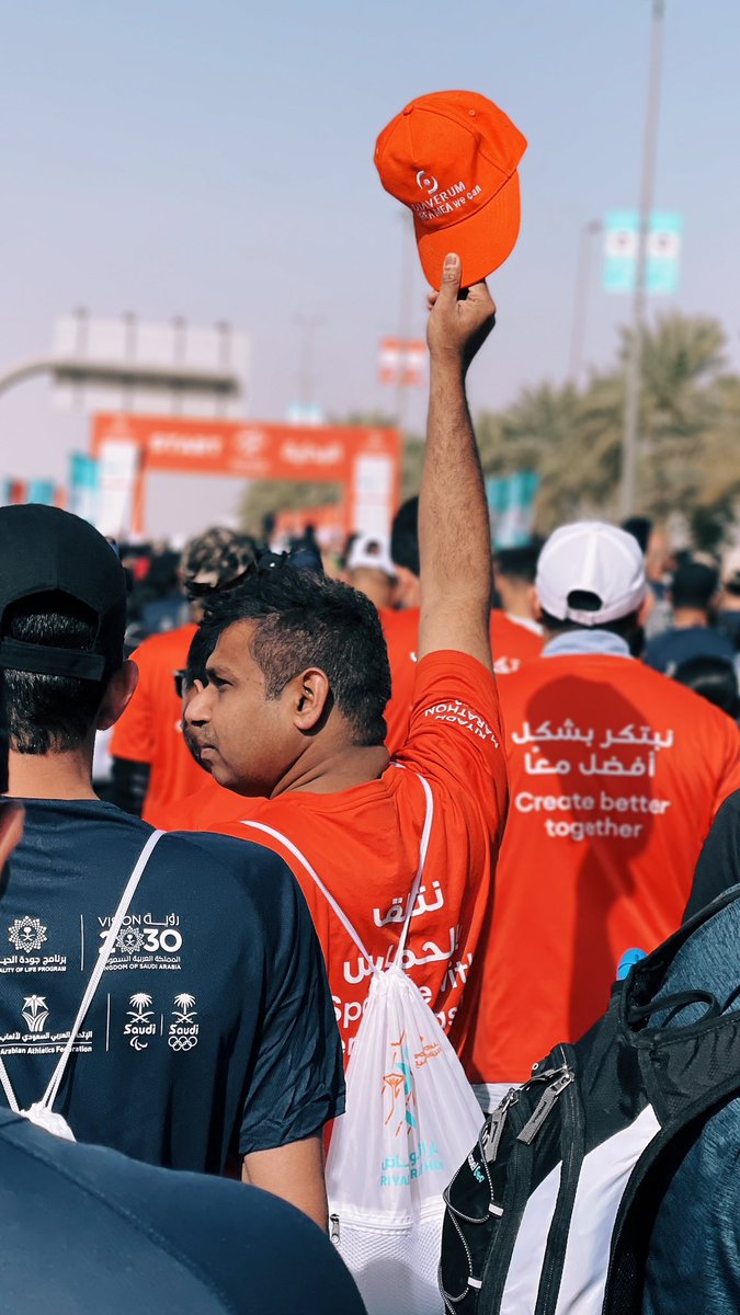 a_bood's tweet photo. سلسلة من الصور خلال مشاركتي في سباق ١٠ كم وكانت الأجواء جميلة جداً ❤️  #مارثون_الرياض https://t.co/Cct11rp8Lo