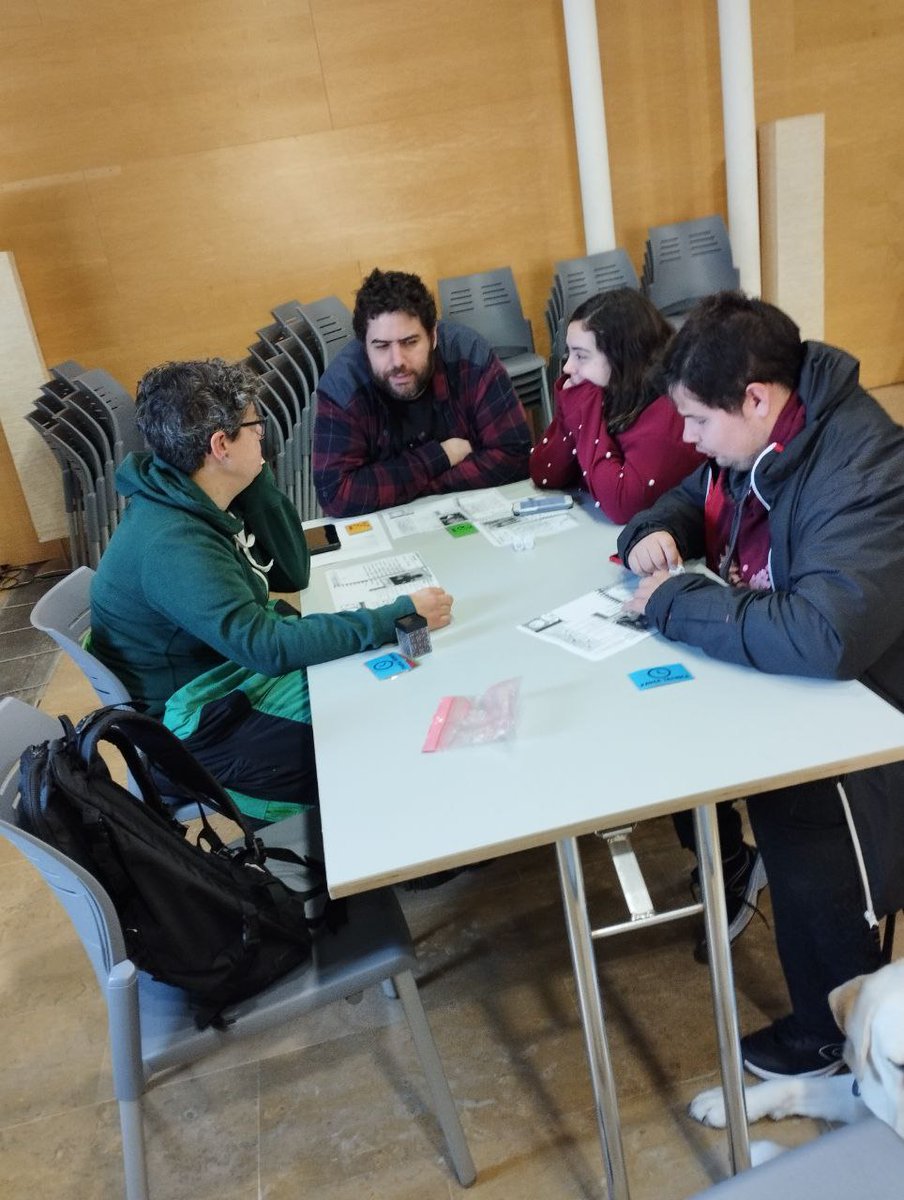 ALC_Stronghold's tweet photo. Una #BCNegra més omplim la @bibcanfabra amb partides de #rol!
#Alien de @EdgeStudioEs amb Edu, #hitos amb un tó lovecraftià de @Nosolorol amb @RollToTheFuture i un #XD6 distòpic con @elprofefriki
#jocsderol #rolbarcelona #jugararol #diademoduls #rolaccessible https://t.co/pzU64Ywsuv
