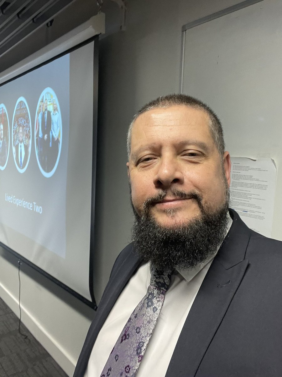 ShaunDellenty's tweet photo. Thanks to staff and trainee teachers at London South Bank University for a warm welcome. Returning to LSBU is an annual highlight. #LGBTPlusHistoryMonth #LGBTHM23 #LGBTEducators #university #teachers #london #lecturers #universities #lgbteducation #teachertraining https://t.co/HaGvWgSDFi