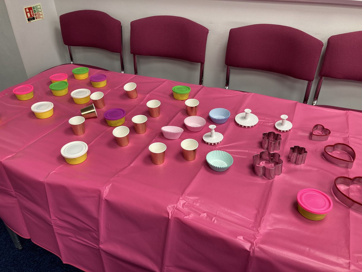 Shelley Lewis tweet media