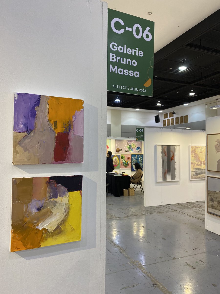 Doina Vieru at Art Festa Jeju 2023 ! #doinavieru #artfair #artists #korea #galeriebrunomassa #massa #artfesta #jeju #artmarket #abstract #painting #joanmitchell