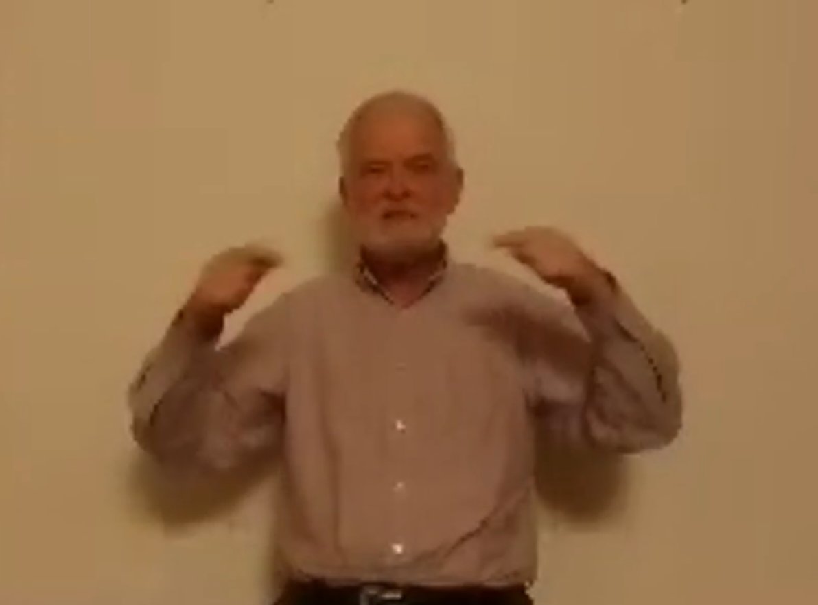 ER_Bund's tweet photo. In einem Freitagabend ausgestrahlten Video anlässlich der Bombardierung Dresdens machte der Holocaustleugner Alfred Schaefer das, was er am besten kann: den Holocaust in Abrede stellen. Der Staatsschutz ermittelt bereits. #dd1002 #dd1102 https://t.co/kufM4Mo3qk