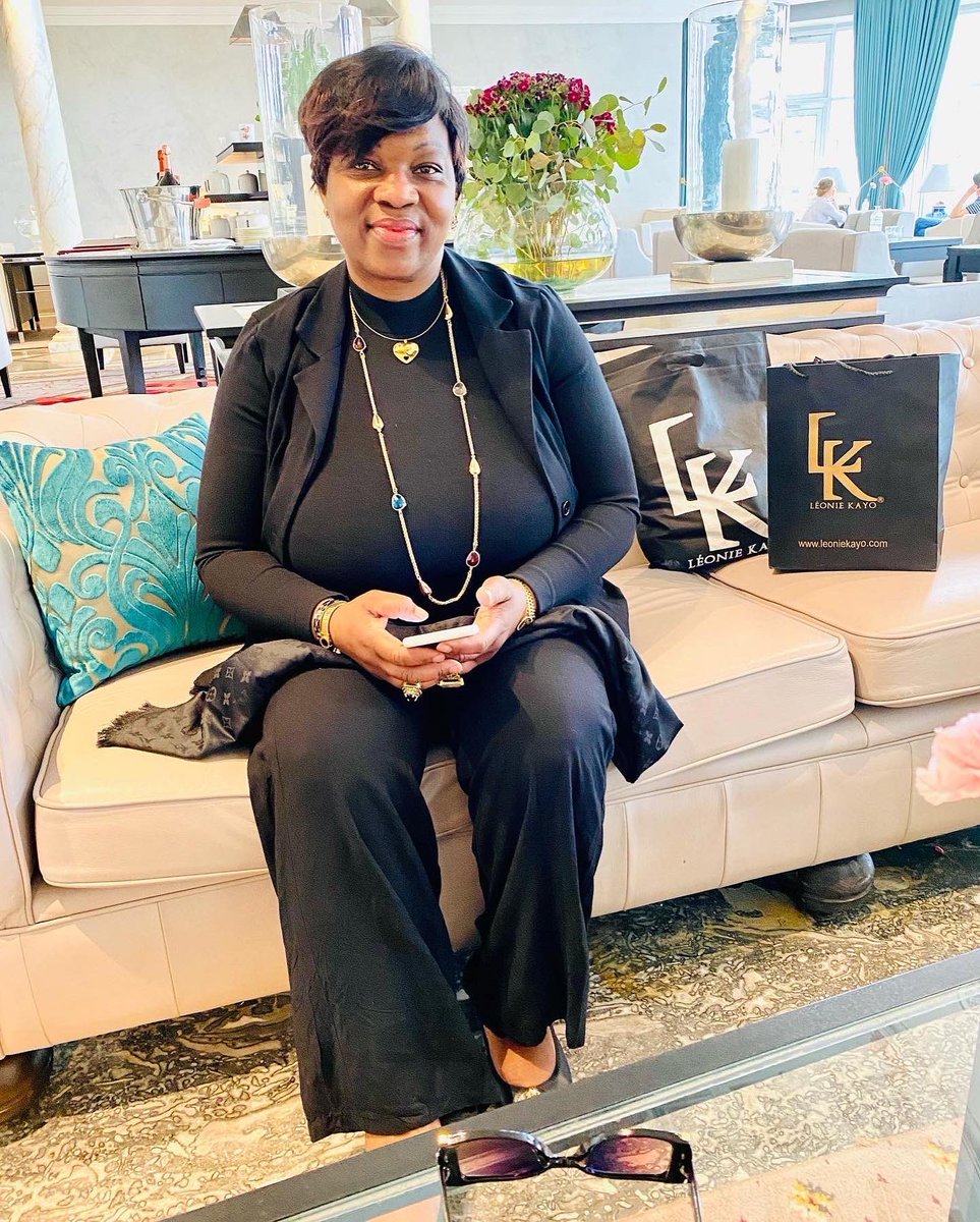 KayoLeonie's tweet photo. Prenez en main votre destin afin d’être de Grands Bâtisseurs.
Cultivez vous pour bâtir une génération de Grands Leaders dans ce monde.
Préférez travail, entraide, solidarité. union, force, respect.Prenez le temps d’écouter les personnes expérimentées. 
Bonne fête de la jeunesse https://t.co/WR4fMtDS92
