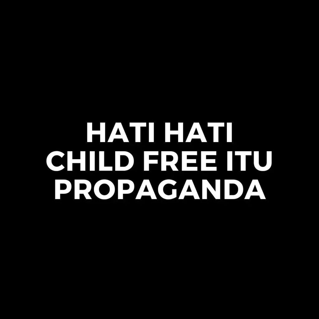 mardigu024's tweet photo. Jangan pakai prinsip tidak ingin meimiliki, tapi rencanakanlah untuk memiliki, mau 1, 2, 3 atau 10 itu urusan masing masing, mau natural, program, atau adopsi itu udah urusan suami dan istri, memiliki anak itu bukan beban, memiliki anak itu pendewasaan, jangan sampai generas… https://t.co/PYs9mjWnx4