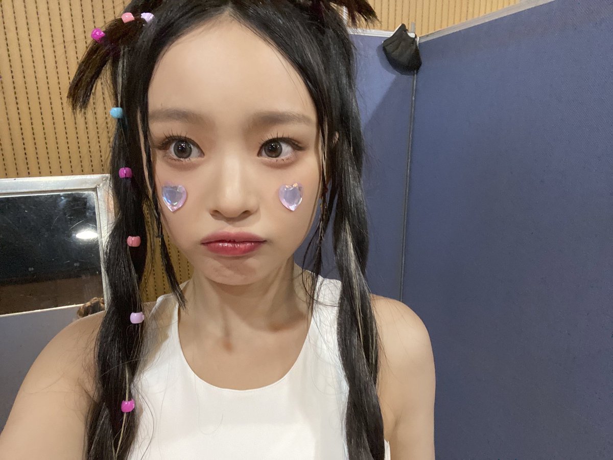 H2H_JW's tweet image. (#하니) 하이 버니즈~~~! 🐰

#뉴진스 #NewJeans #하니 #HANNI