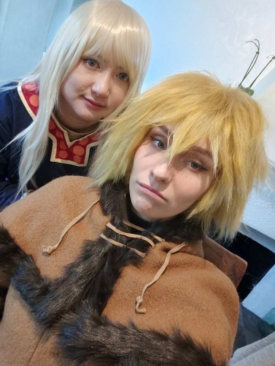 With princess <a href="/ViviNguyen10/">Vivi - ヴィヴィ- ⭐</a> 

#VINLAND_SAGA #thorfinn #knut