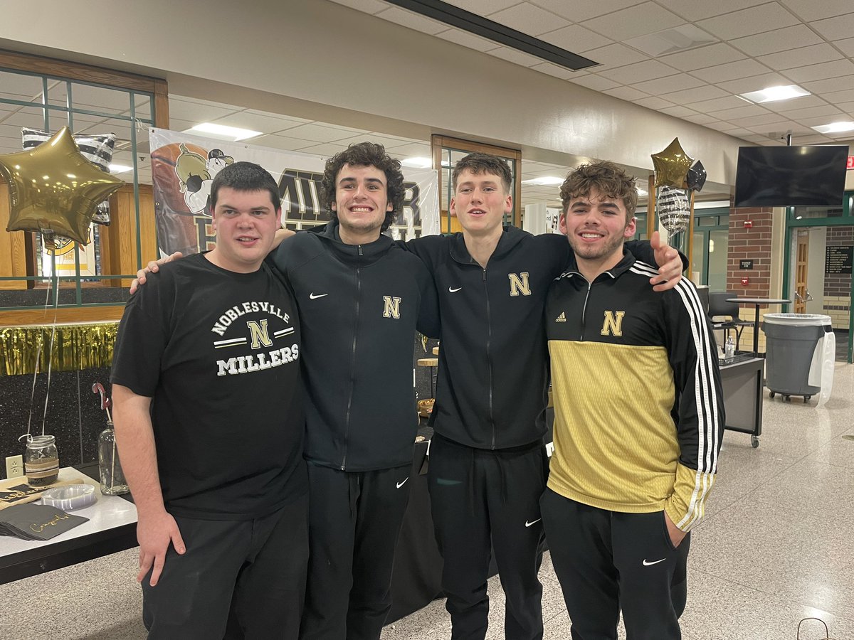 MillerBoysBBall's tweet photo. https://t.co/nApZ6MQy8I
